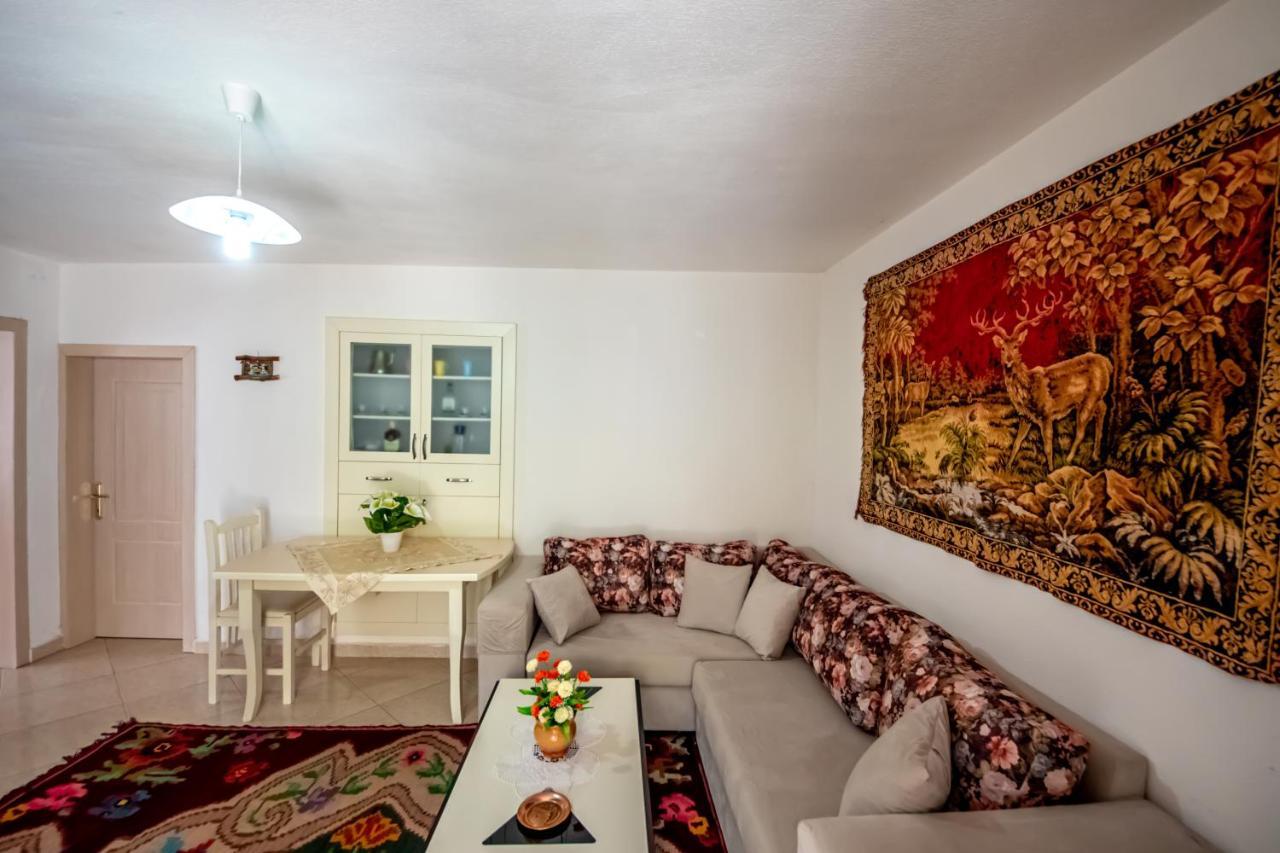 Guest House Garden Gjirokaster Luaran gambar