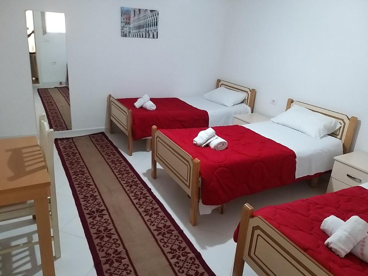 Guest House Garden Gjirokaster Luaran gambar